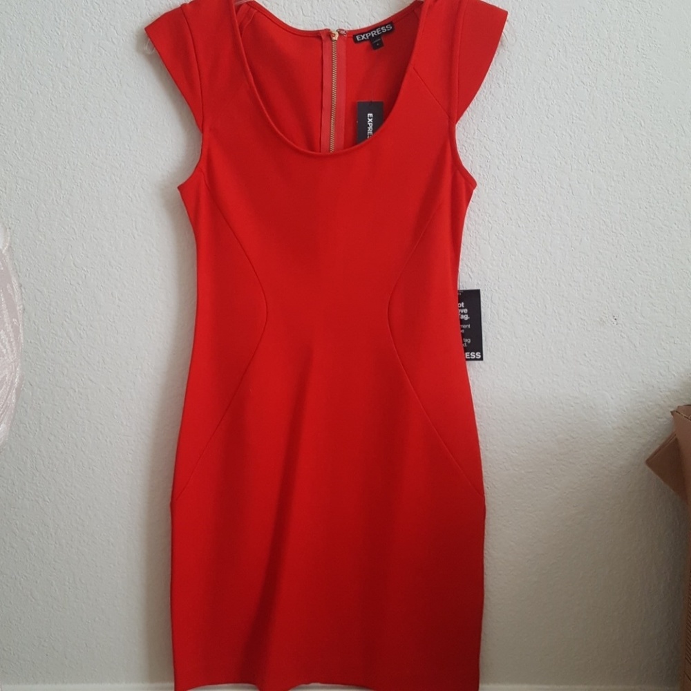 EXPRESS Red Dress, Size 4,  w/tags